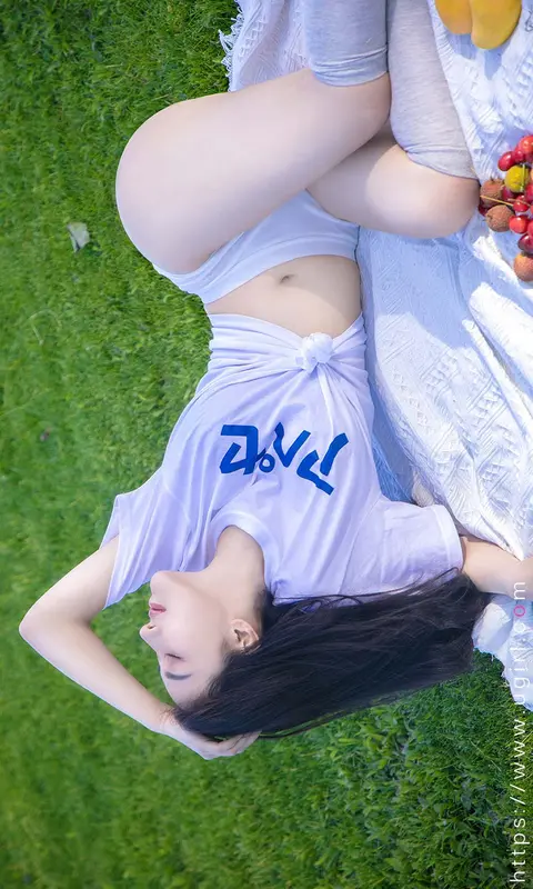 Ugirls尤果网 爱尤物专辑 - VOL.2110 西门小玉 粽情盛夏 0
